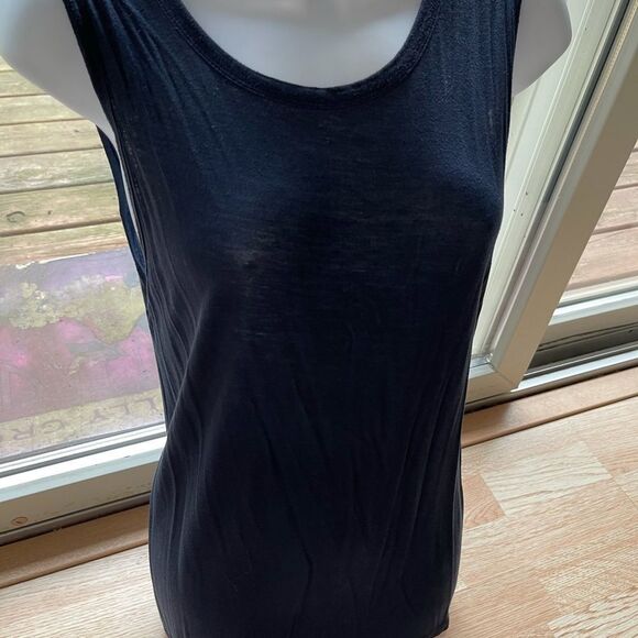 Workout Tank - Picture 4 of 8